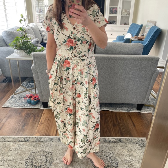 Gal meets glam Sophia jumpsuit size 8 - Picture 1 of 3